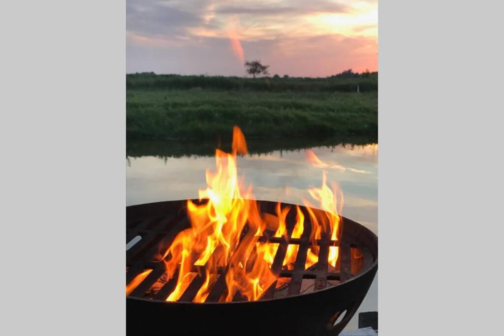Romantic Dutch Hideaway Jisp ภายนอก รูปภาพ