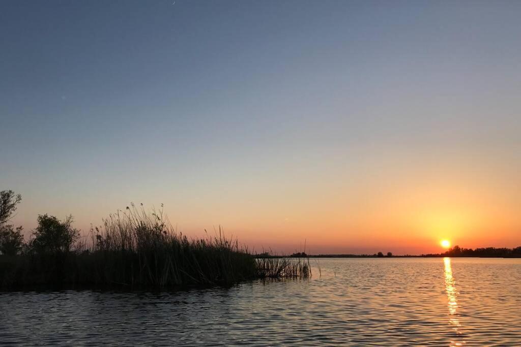 Romantic Dutch Hideaway Jisp ภายนอก รูปภาพ
