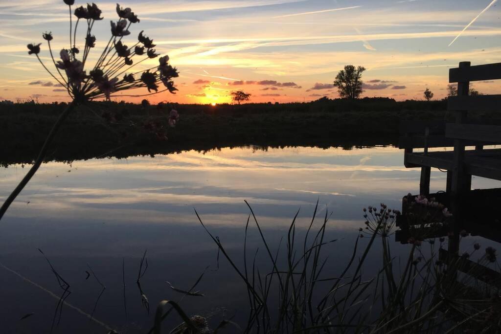 Romantic Dutch Hideaway Jisp ภายนอก รูปภาพ